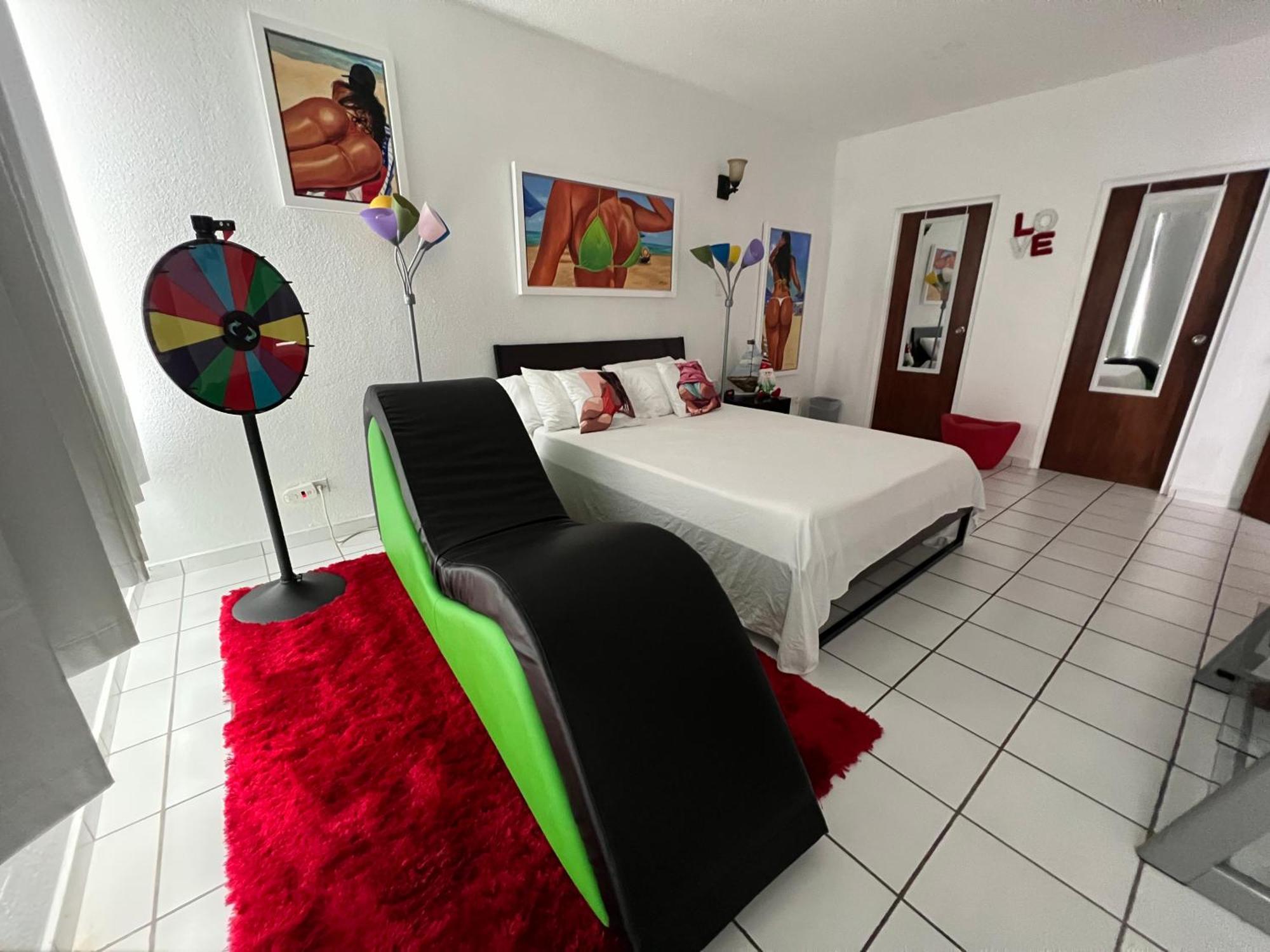 Condado Beachfront Tantra Apartment Сан-Хуан Экстерьер фото
